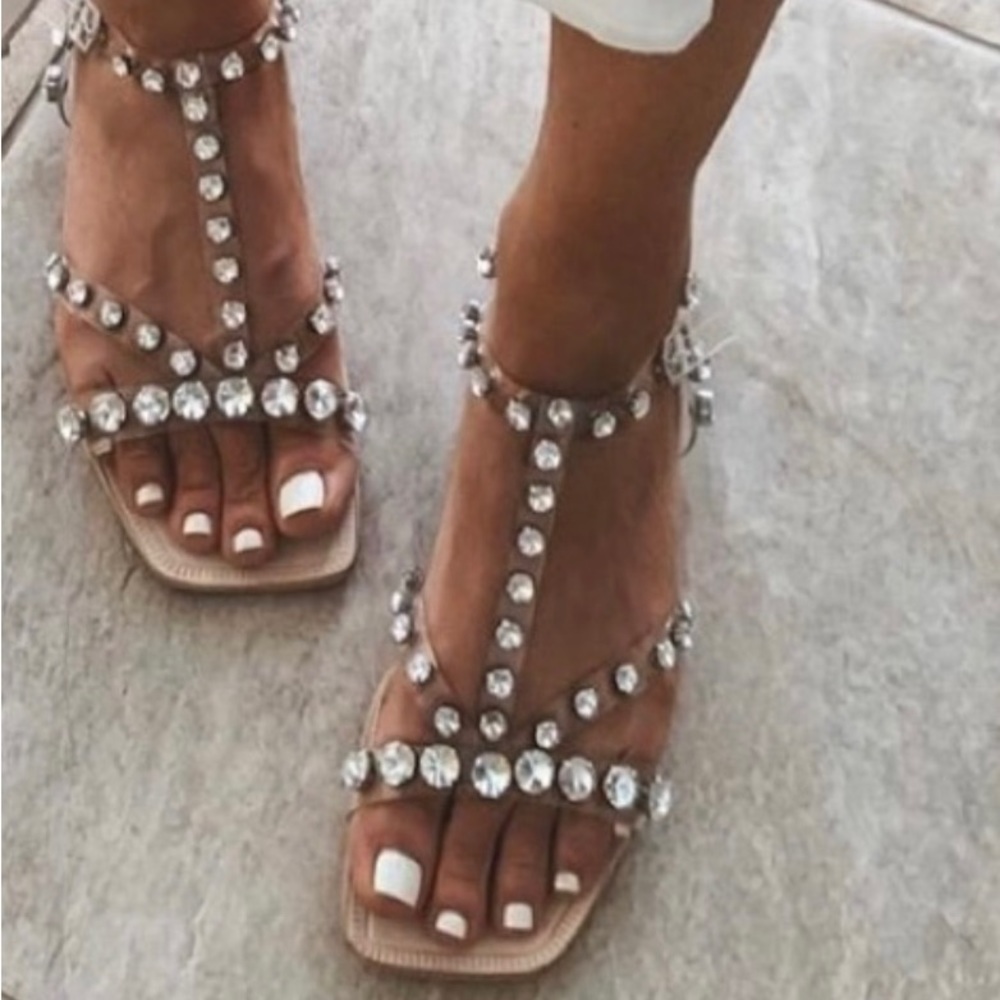 NWT Jeffrey Campbell Amaryl Studded Sandall. Size 9 Extra Studs & Box included!